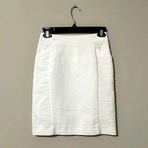 Women’s White Pencil Skirt